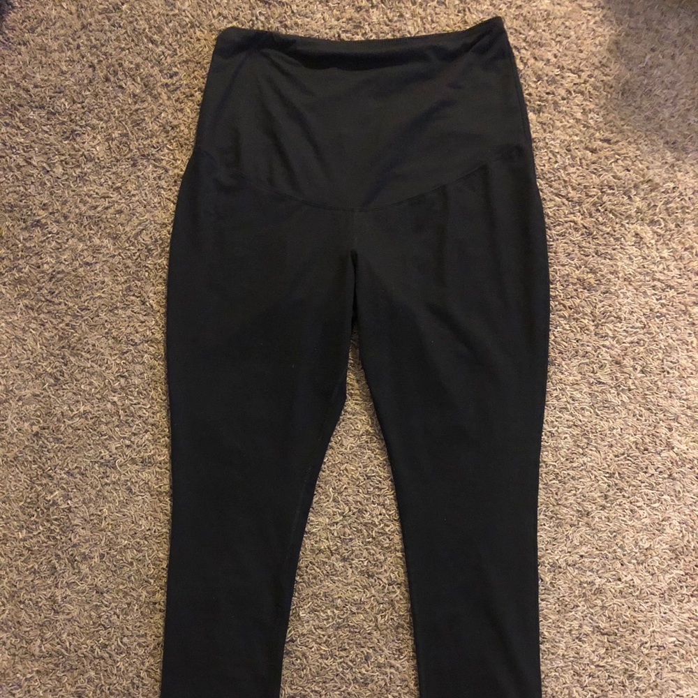 Ladies Ingrid & Isabel Maternity leggings